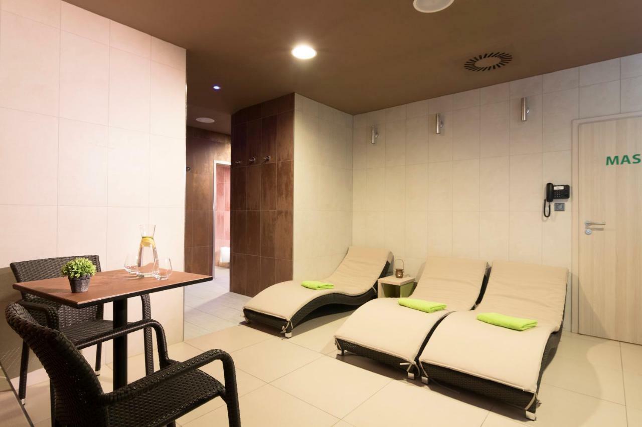 Peras Wellness Hotel Ludvikov Luaran gambar